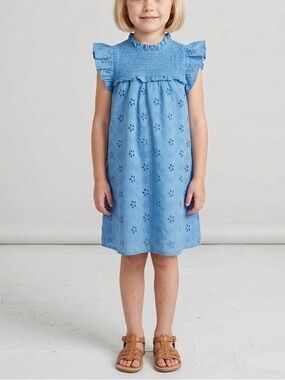 Crown & Ivy Girls Blue Smocked Eyelet Sleeveless Dress, sz Small